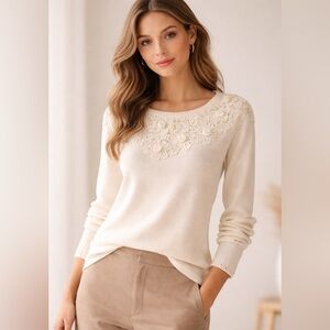Boston proper ivory crewneck cottagecore sweater flower appliqué Medium